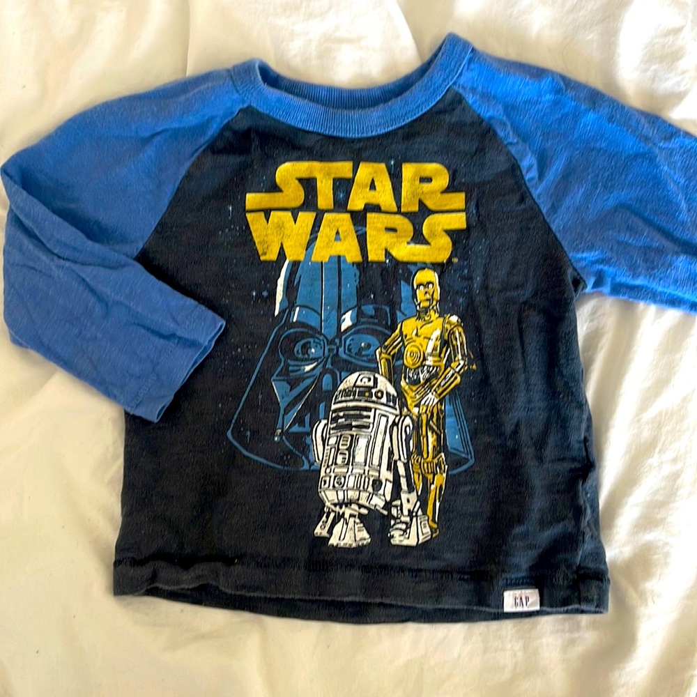 GAP 12-18month Star Wars shirt. 2021